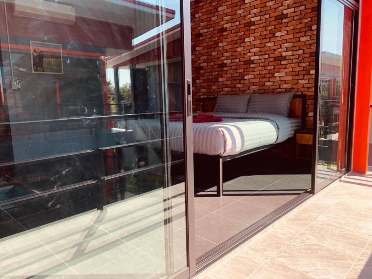 The Stories Resort Ban Phe Exterior foto